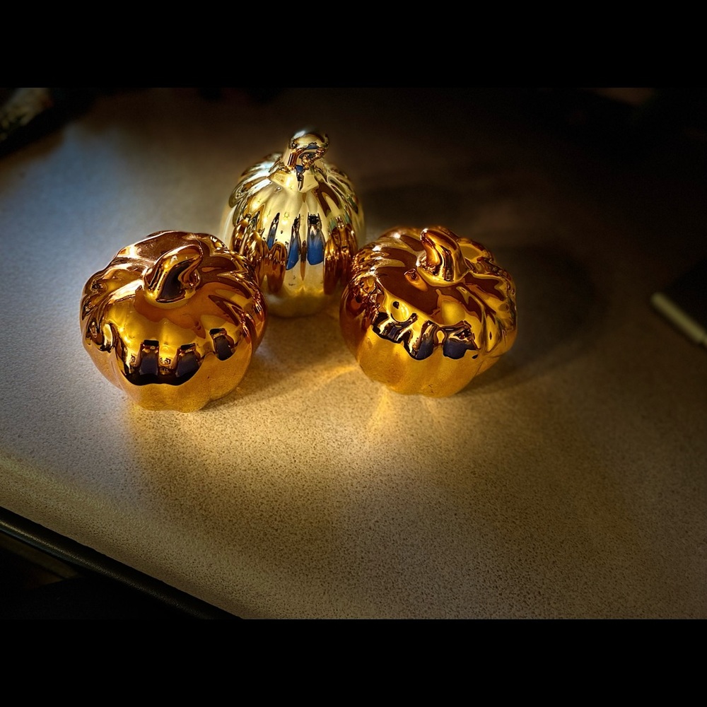 Ceramic Pumpkin Decor Metallic set of 3.